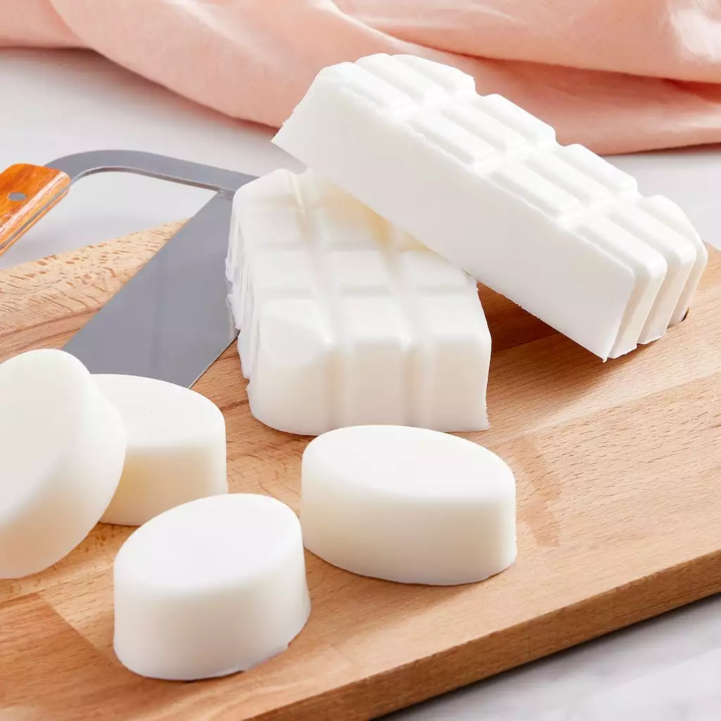 Coupon 🤩 White Glycerin Soap Base by ArtMinds™ 💯 - Image 3