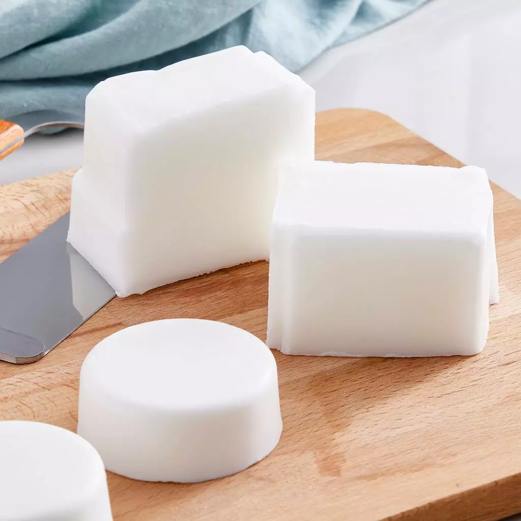 Best Pirce 🛒 8 Pack: Simple Serenity Lavender Glycerin Soap by ArtMinds™ 🤩 - Image 3